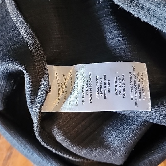 Free Country pullover - Picture 7 of 7